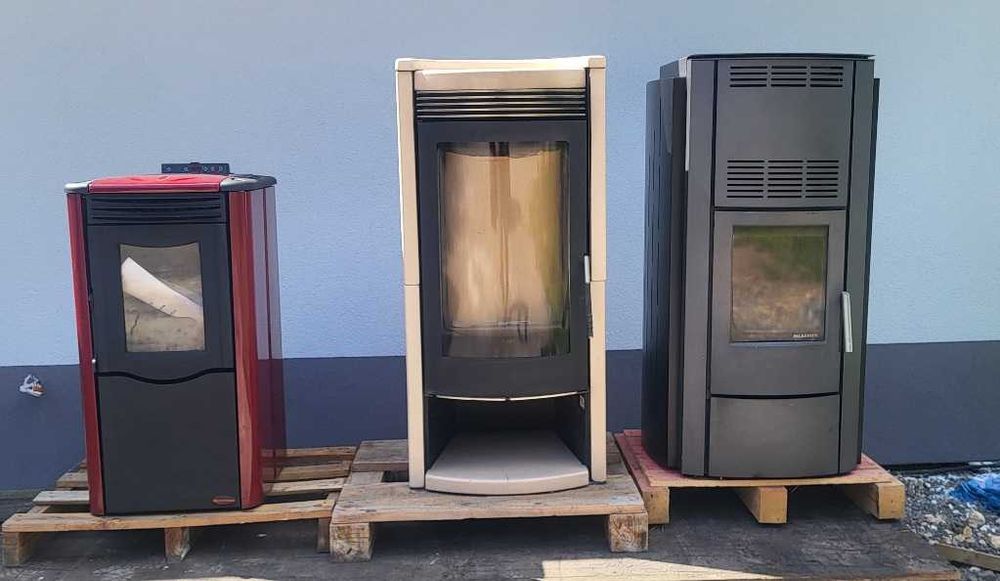 Piecyk piec kominek na drzewo Włoskiej firmy- 7 kW używany