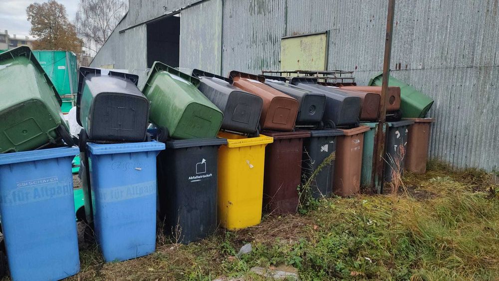 Używane kosze na smieci 240 l