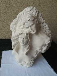 Busto casal em gesso