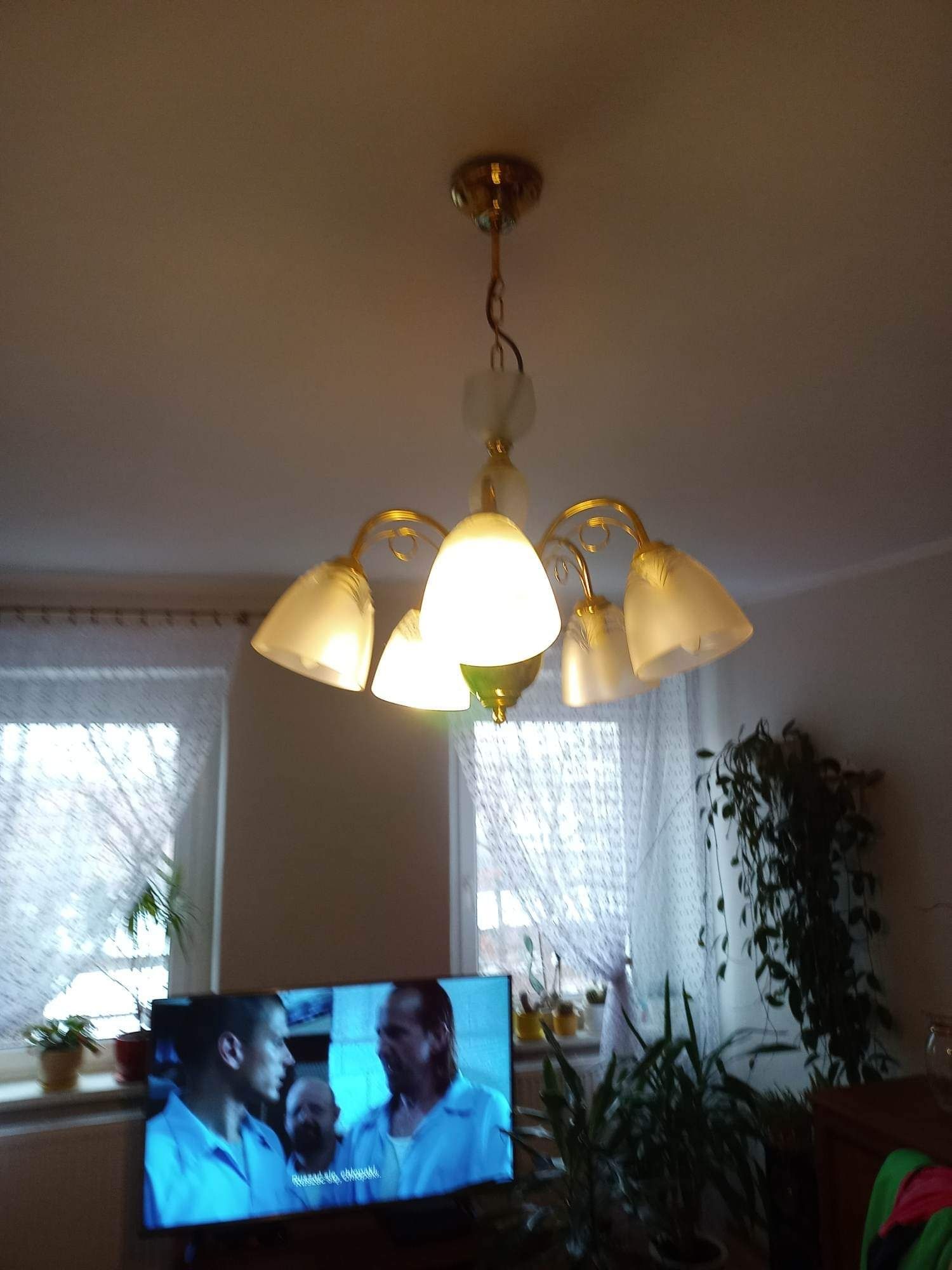 Żyrandol PRL 5 żarówek