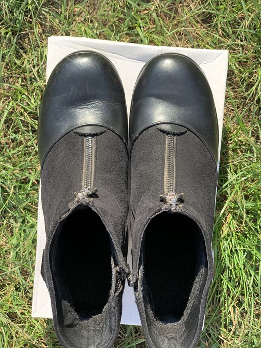 Жіноче взуття