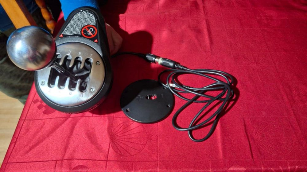 TH8A Thrustmaster Shifter