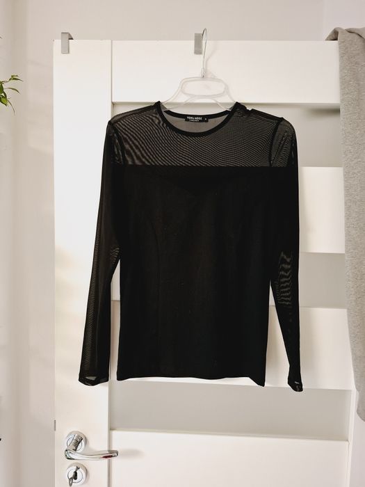 Bluzka S - M Czarna z siateczką długi rękaw pod żakiet na codzień