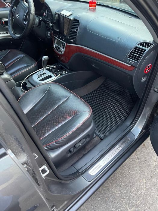 Продам хюндай сантафе 2008 року газ бензин