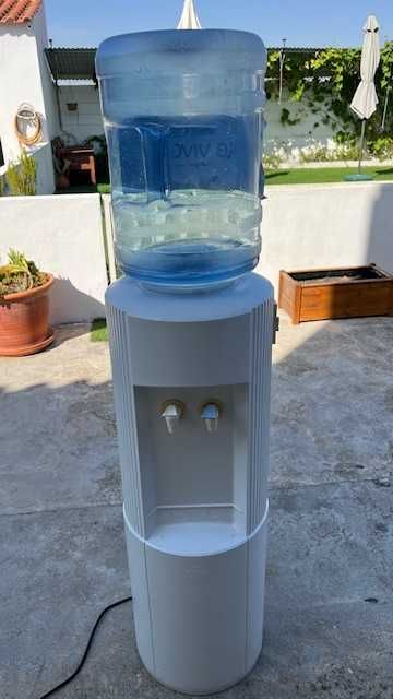 Dispensador de Agua Fresca