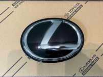 Эмблема Lexus под радар дистроник