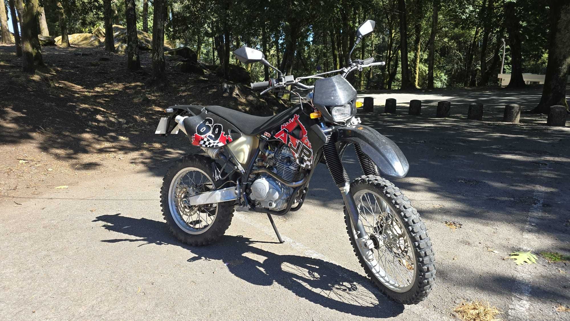 AJP 125 Enduro (2008)