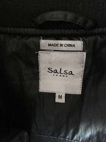 Blusão preto com capuz Salsa (M) [ULTIMO PREÇO]