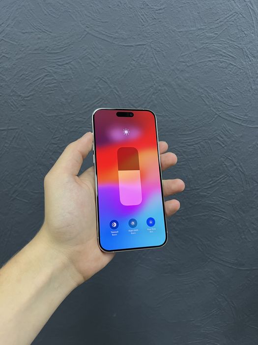 iPhone 15 Pro Max 256gb White Titanium Neverlock