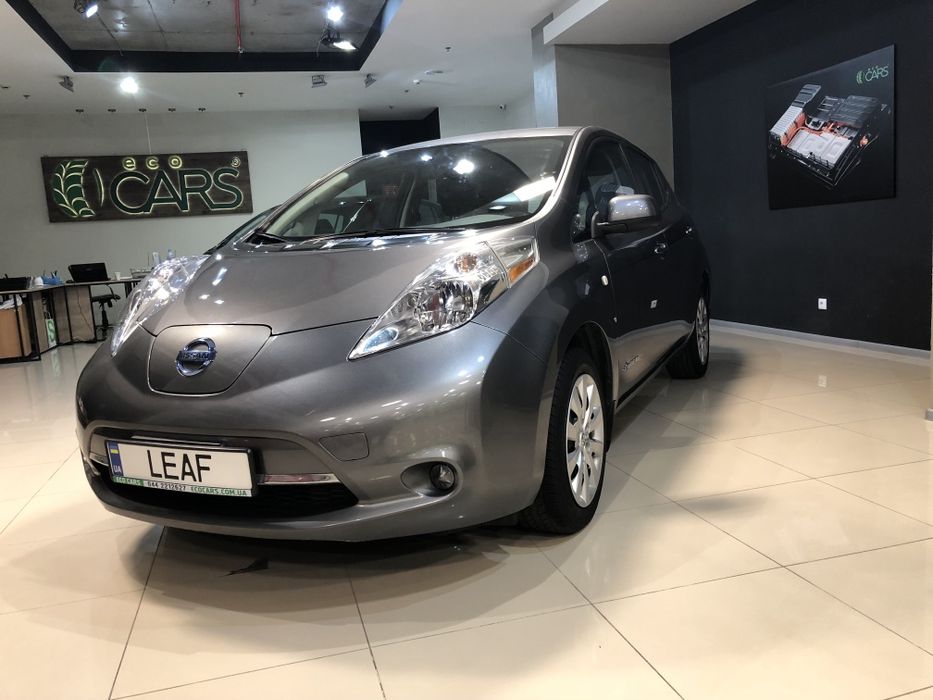 Оренда Nissan Leaf 2015
