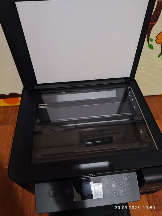 БФП Epson EcoTank ET-2750 (МФУ, принтер, сканер,копір) вмонтована СНПЧ