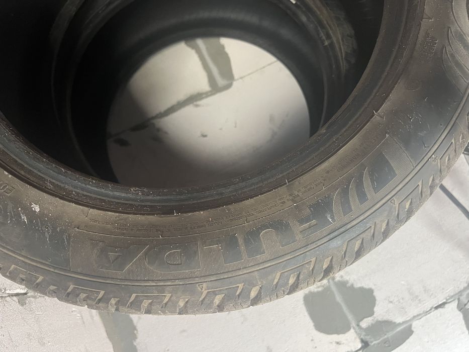 Шины 215/55/17 пара fulda