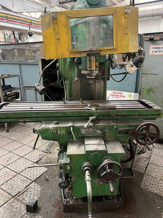 6Т12Ф20, 6М13П, 6Р13, ВМ127 - станок вертикально фрезерний