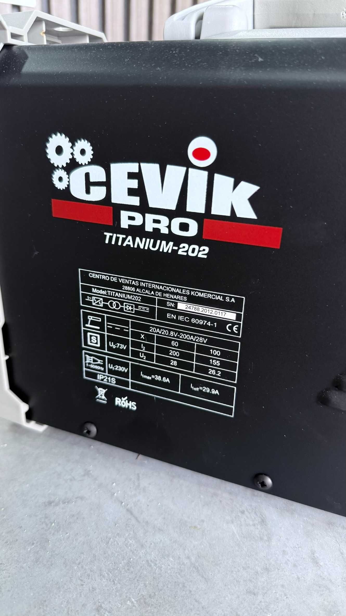 SOLDADOR INVERTER MMA 200A CEVIK PRO CE-TITANIUM202