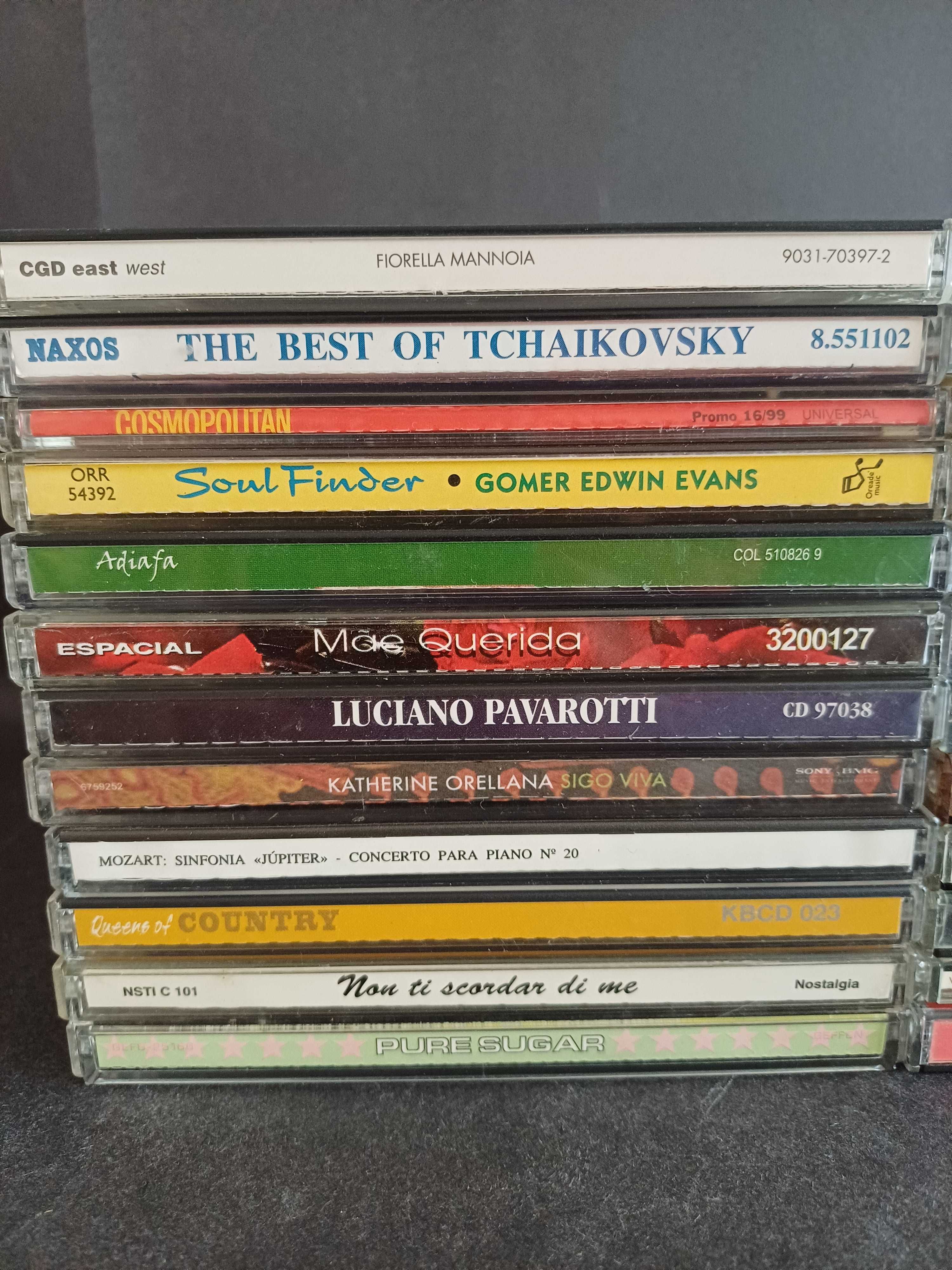 Lote de cd's musicais