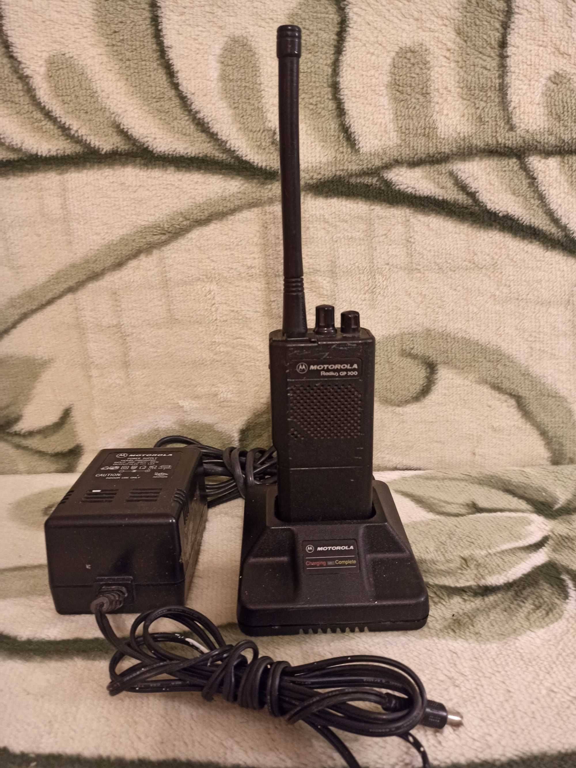 Radiotelefon Motorola GP300 VHF 146-174MHz Straż OSP Pogotowie itp.