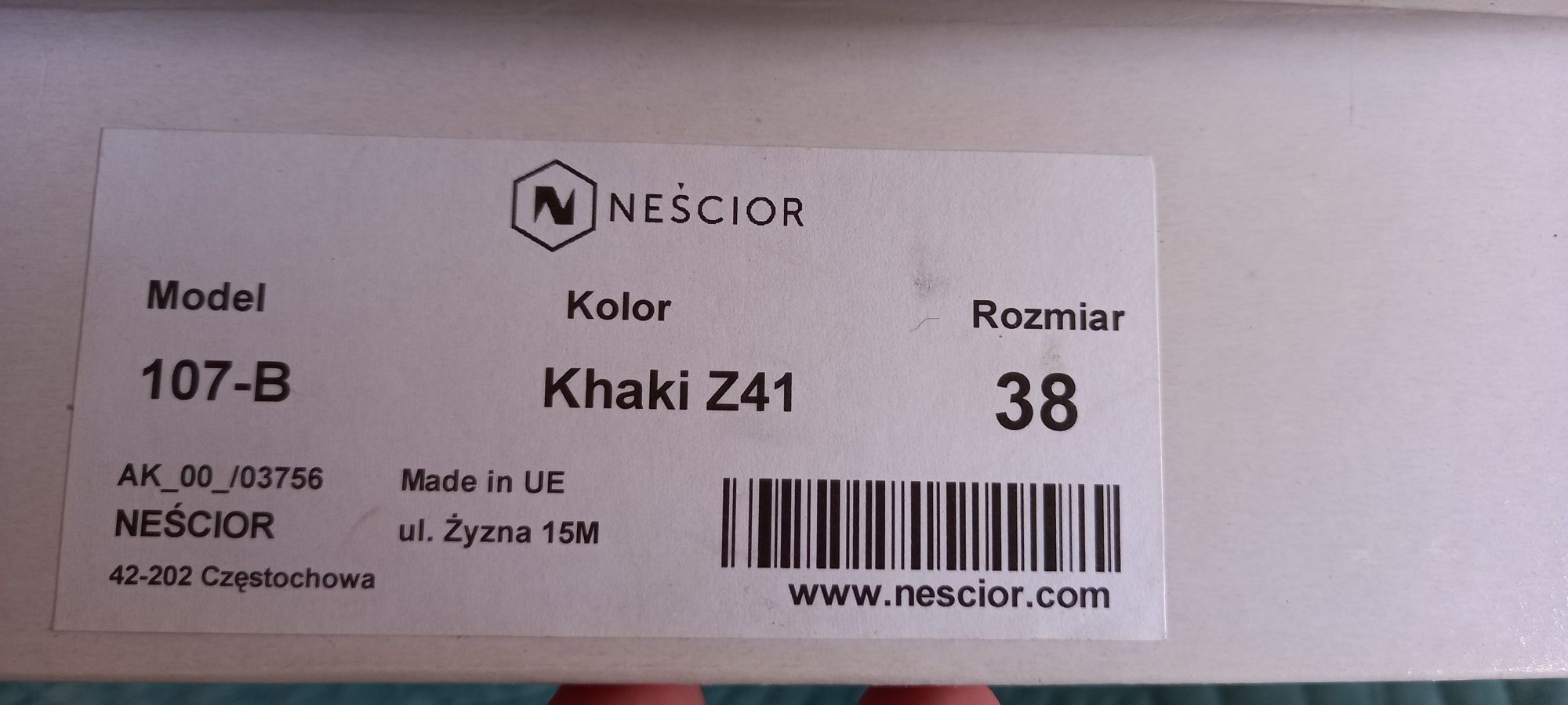 Botki na słupku nescior rozm 38