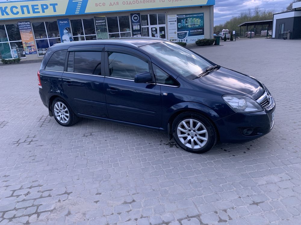 Продам Opel Zafira