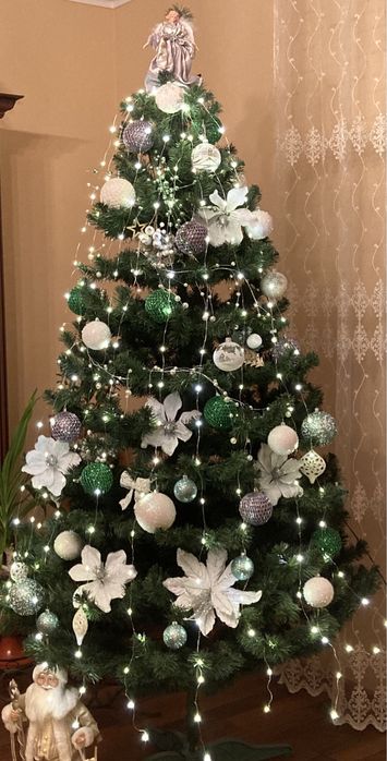 Продам штучну ялинку