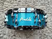 Werbel perkusyjny AMATI LIGNALONE BLUE SPARKLE 14" x 5"