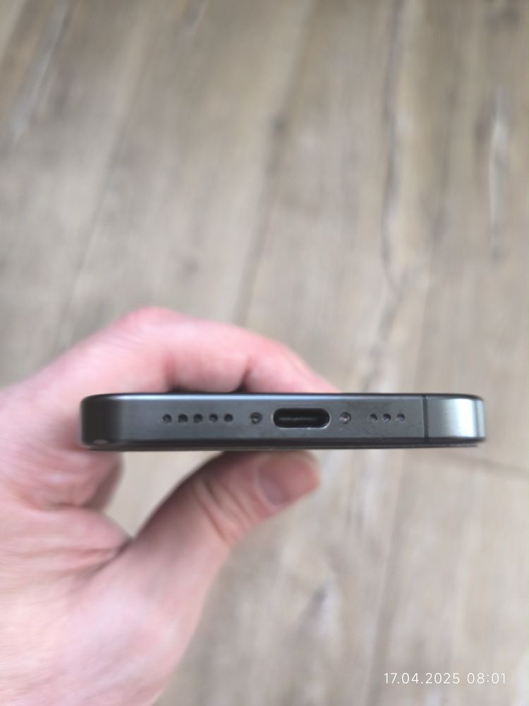 iPhone 15 Pro 256GB Black Titanium – USA, eSIM only, bdb stan