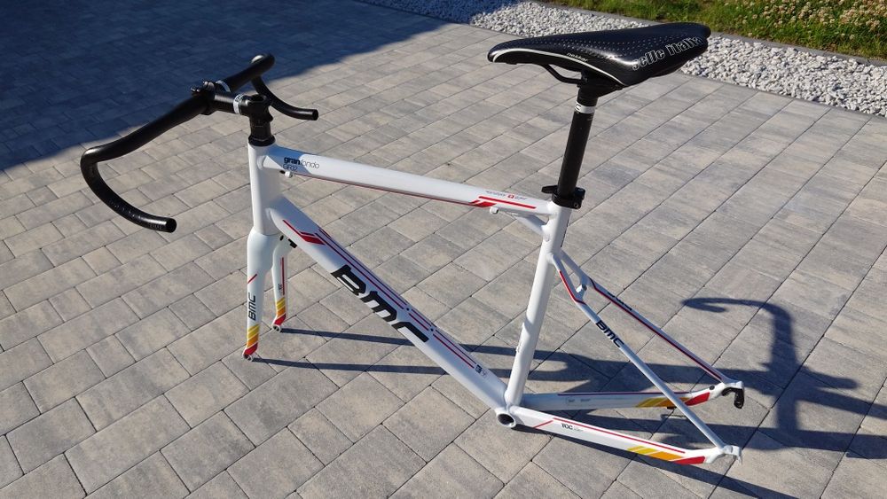 Frameset szosa BMC granfondo GF02 rama widelec sztyca mostek kierownic