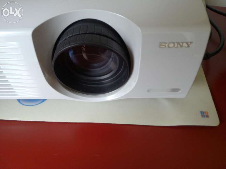 Sony VPL projector