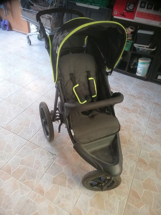 Carrinho bebé running.