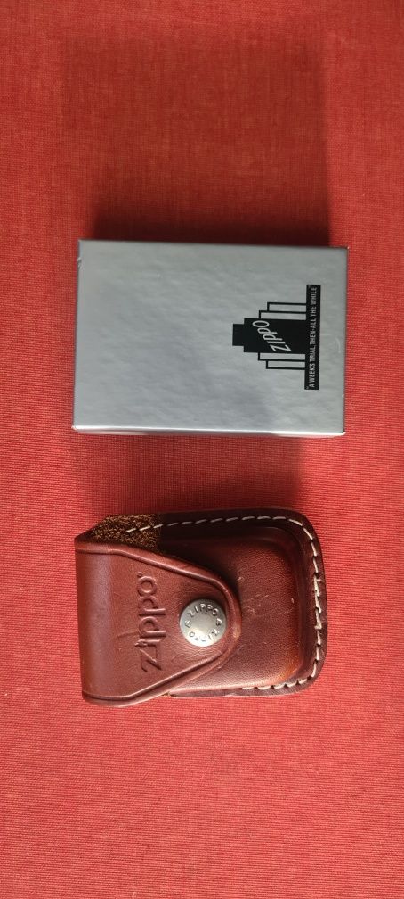 Zapalniczka Zippo z etui