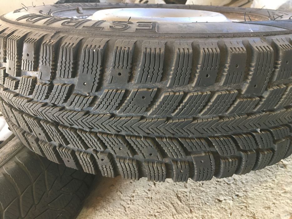 Продам зимову резину
