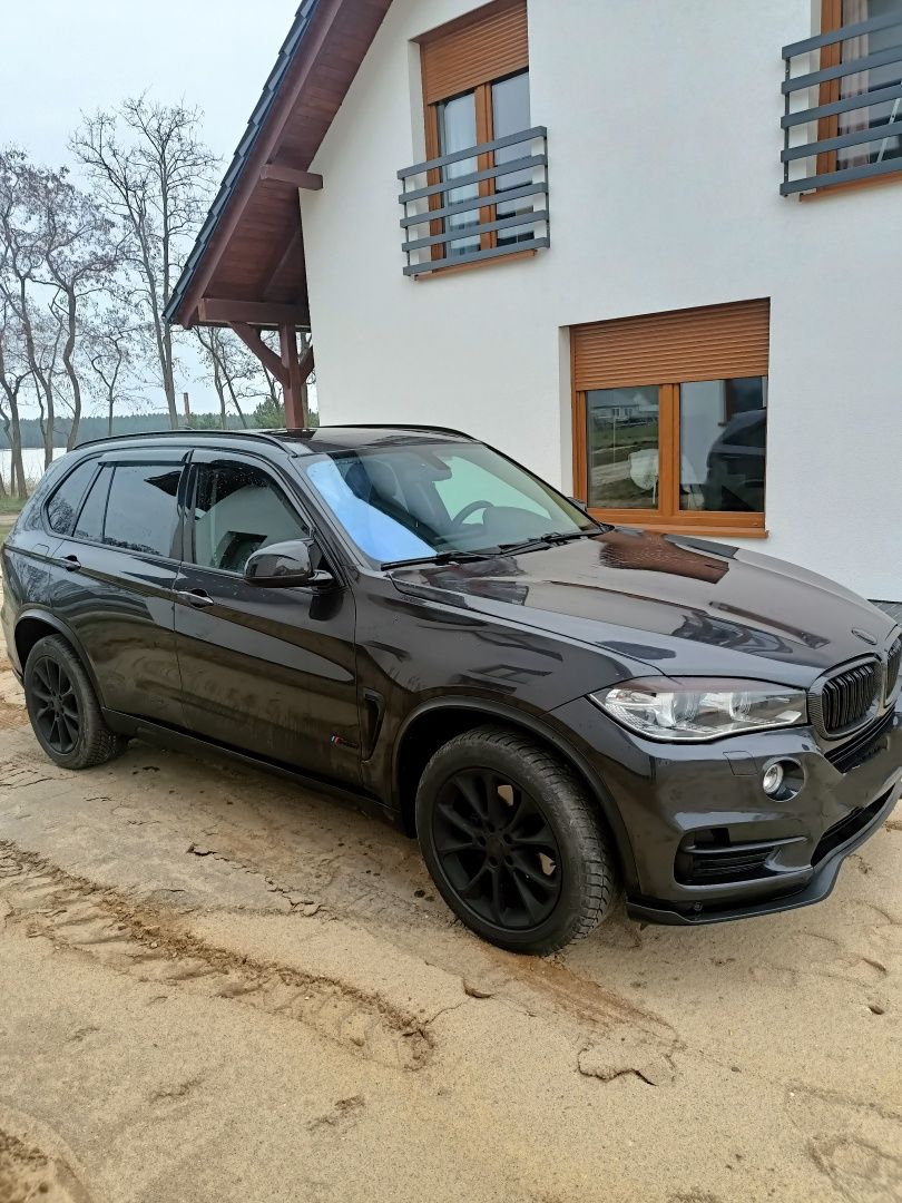 Продам BMW X5 F15