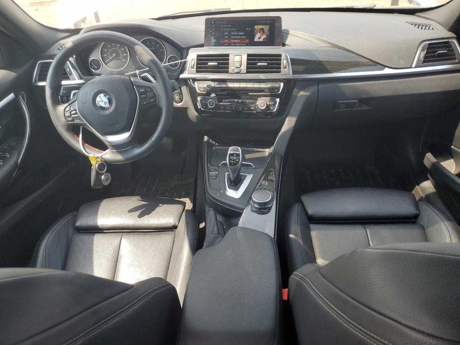 Bmw 330 XI 2018 *