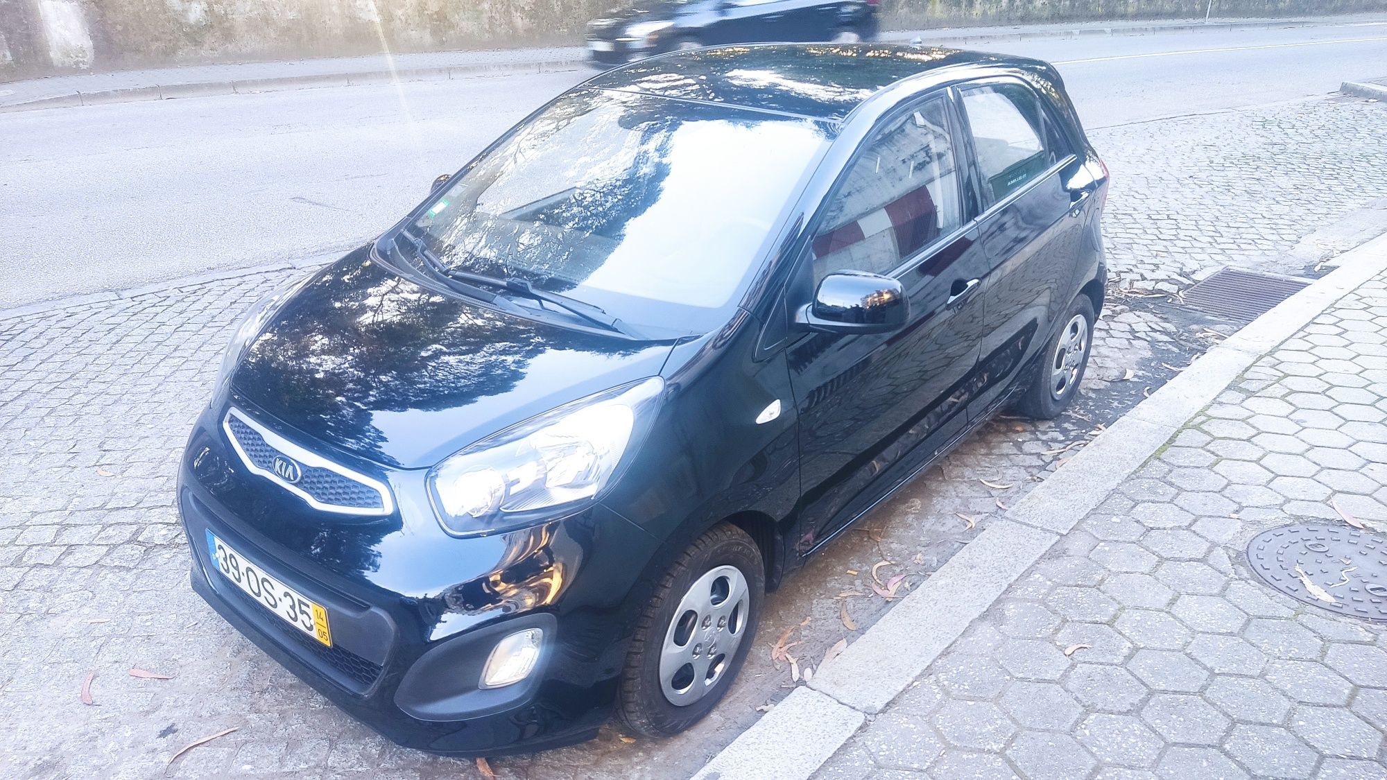 Kia picanto 1.0 gasolina ano 2014 valor 6750€