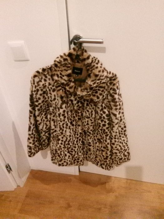 Vendo casaco de pêlo em tons de bege e castanho muito quentinho