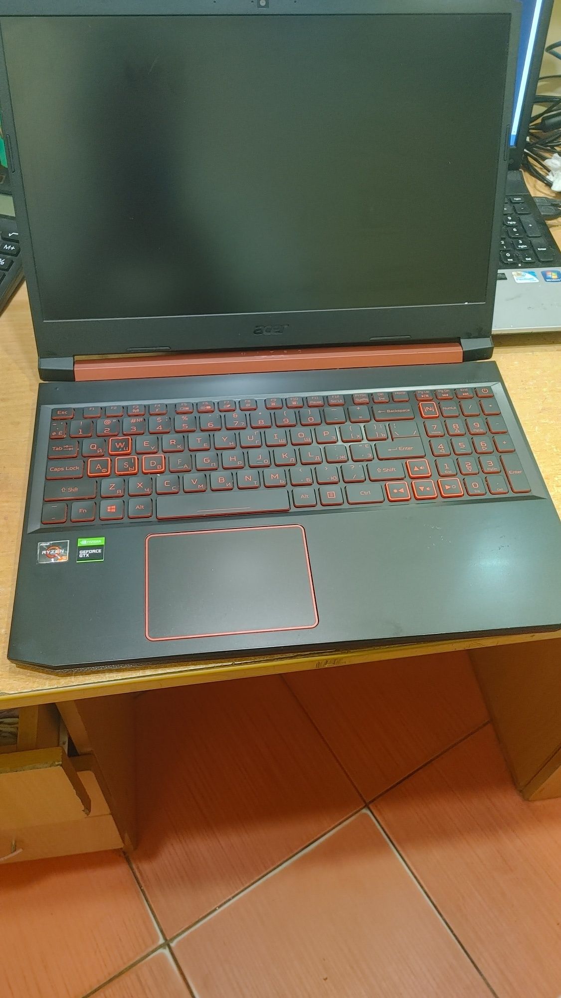 Acer Nitro AN515-43