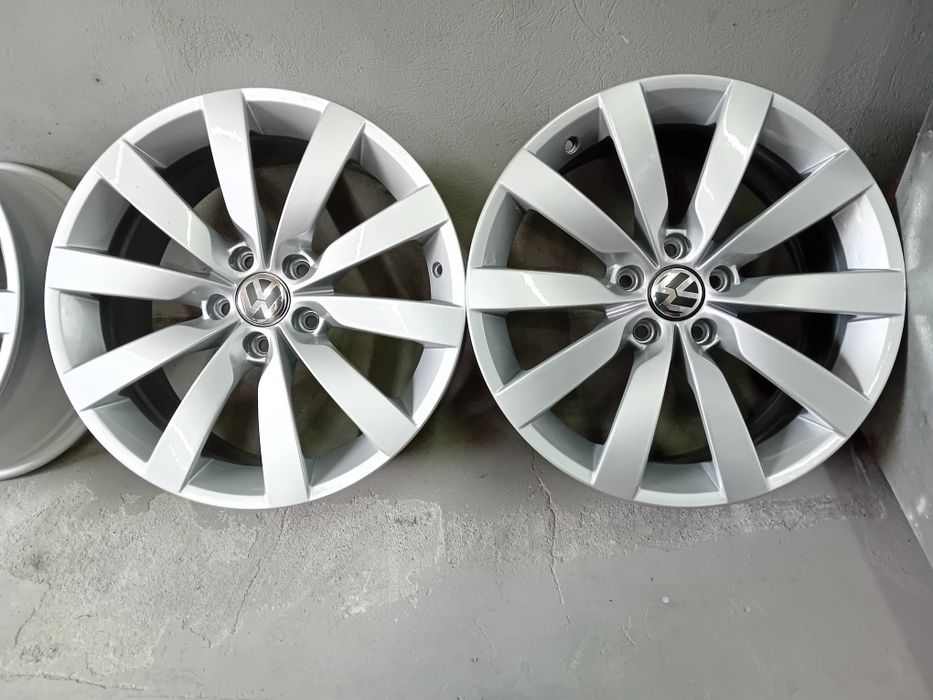 Alufelgi r18 vw 5x112 8.5j et45 nowy lakier 63.