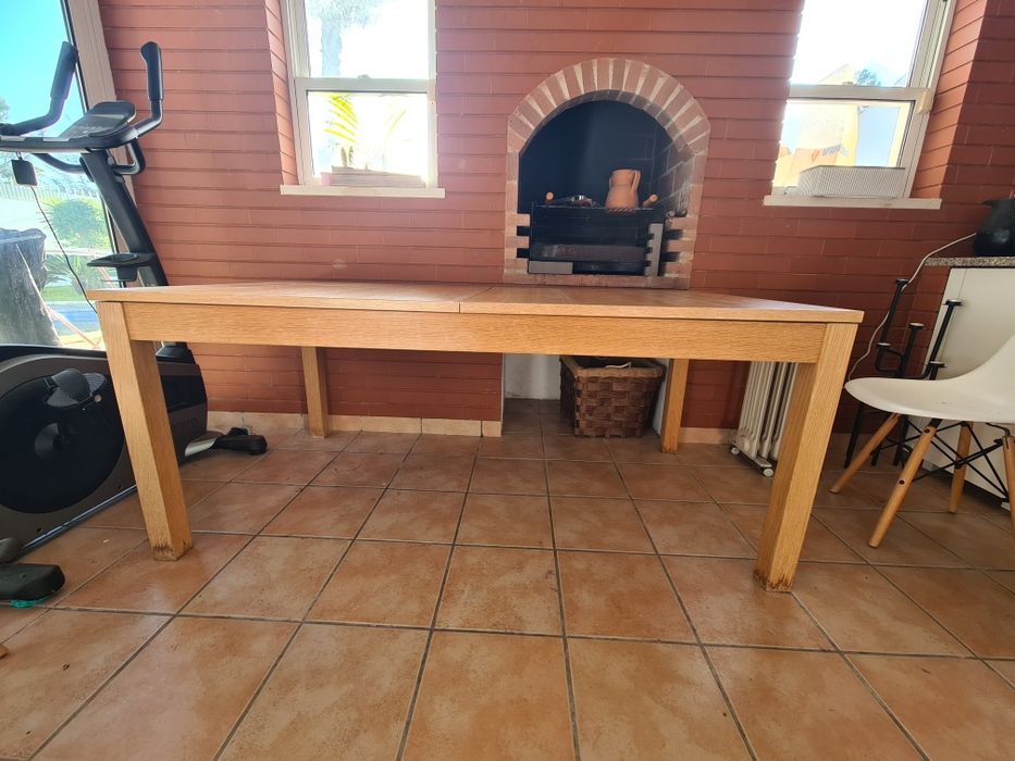 Mesa de refeiçao