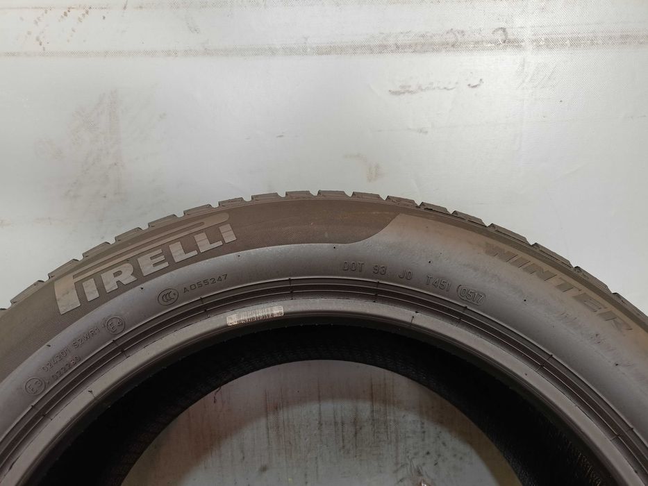 Pirelli SottoZero 3 215/55/17 2017 rok 94H 6,3mm (878)