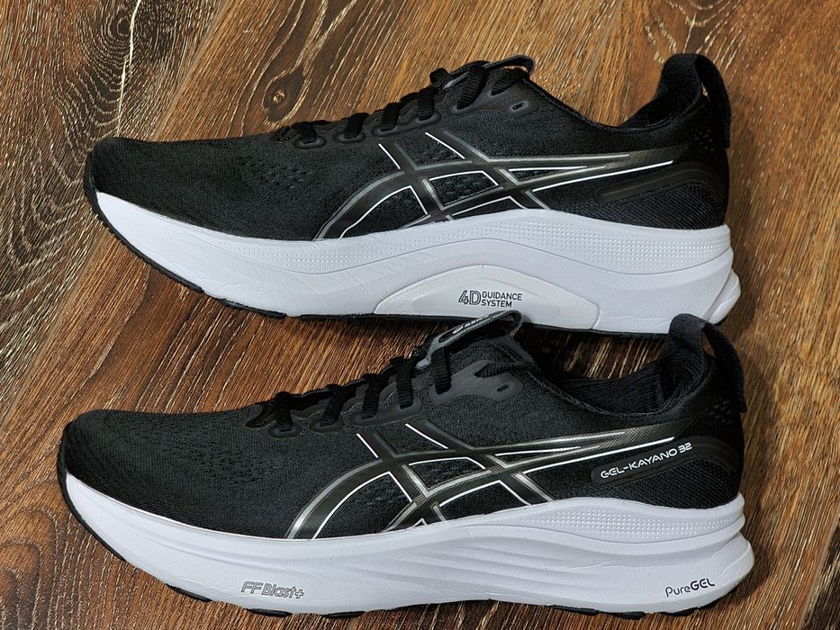 Оригінал 100% чоловічі кросівки asics gel kayano 32  euro 44.5