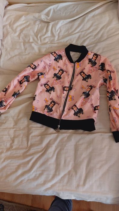 Bluza dziewczęca: rozmiar 128/134