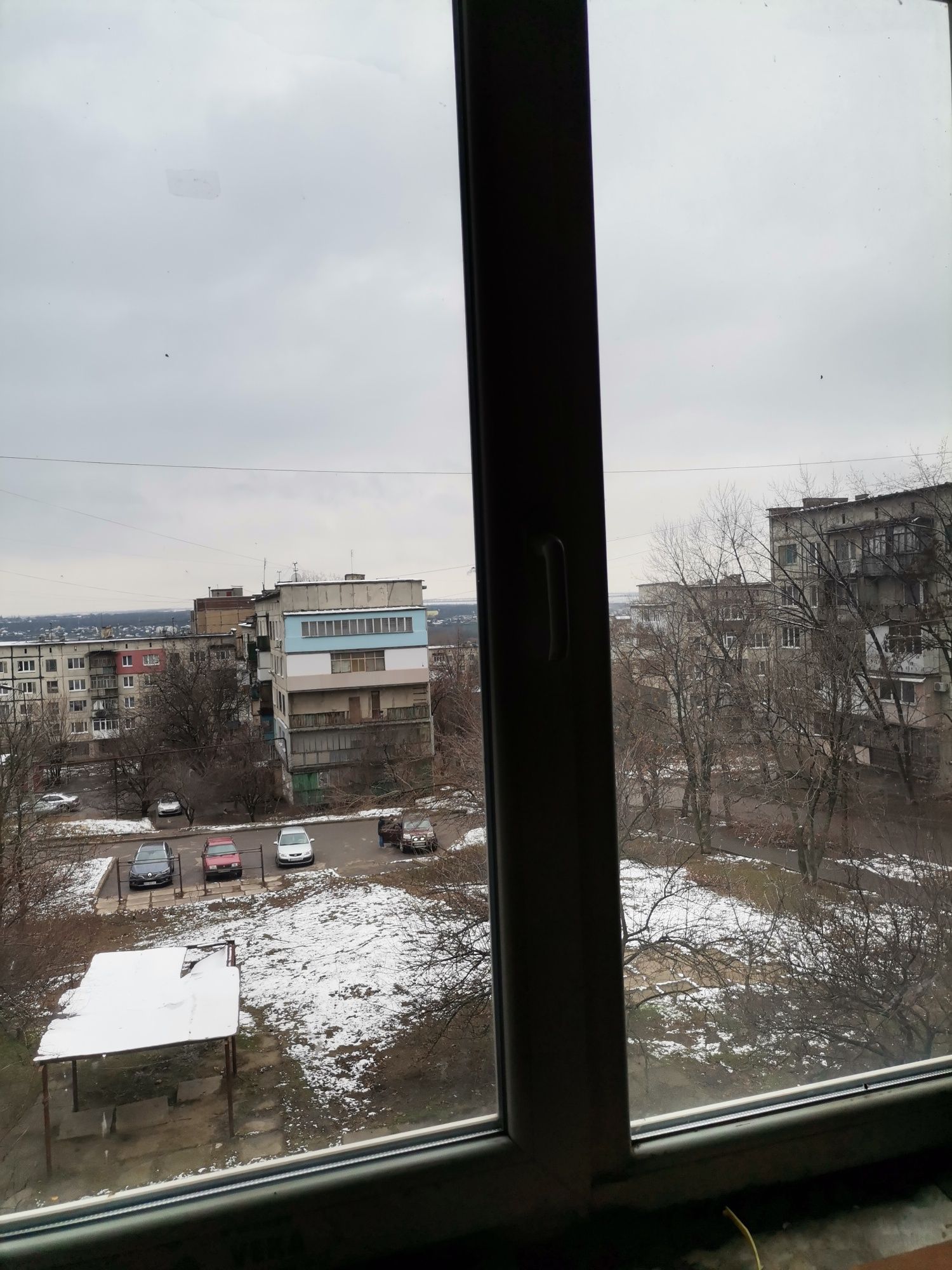 2-х ком. квартира с автономным отопл.(3/5 этаж) НЕ УГЛОВАЯ! ПОД РЕМОНТ