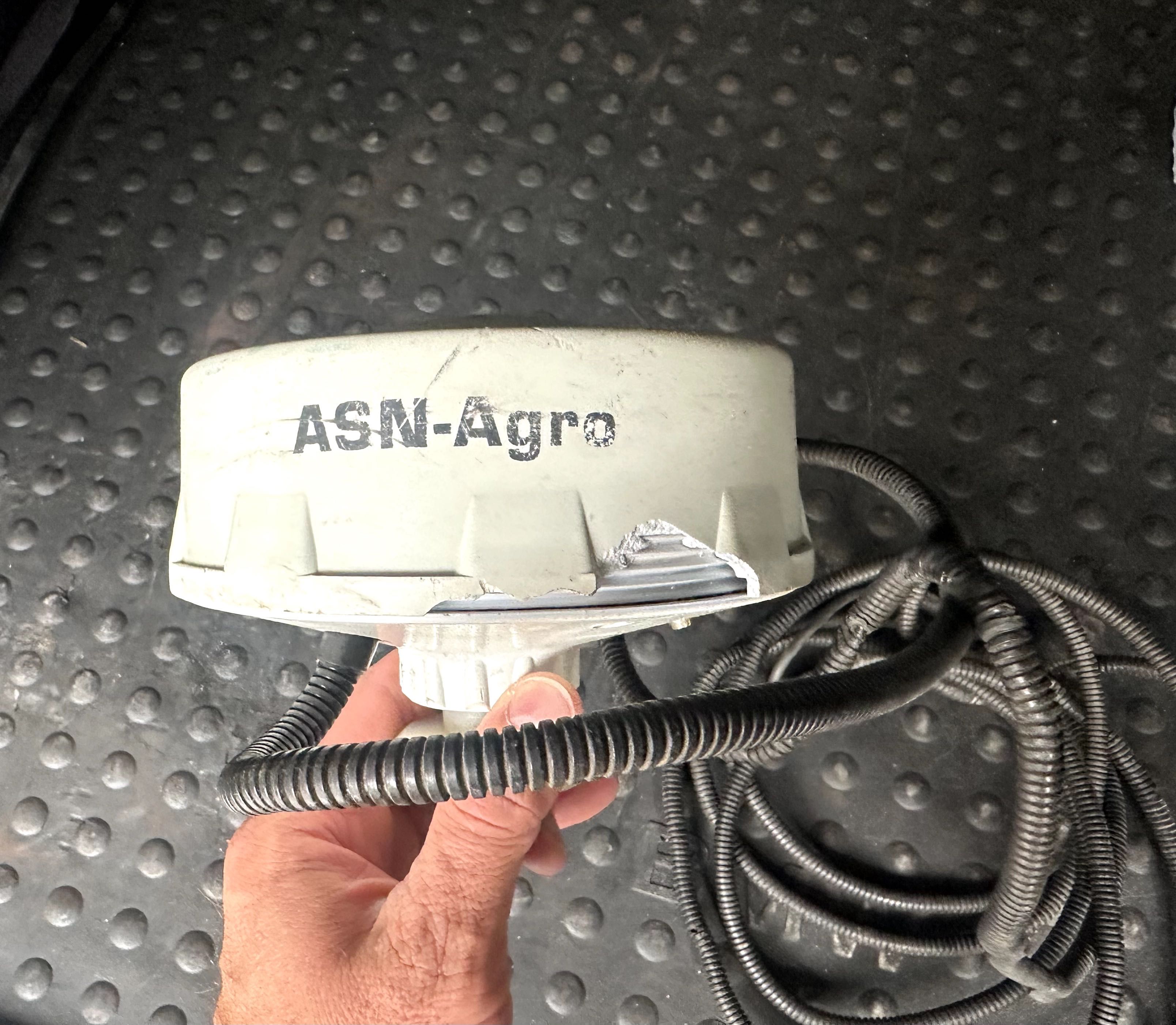 Агронавігатор, курсовказівник, GPS на трактор