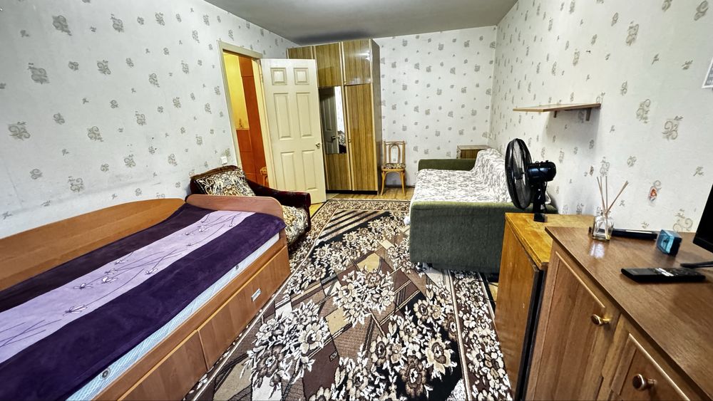 Продам 1к квартиру уг Калиновой и Правды!