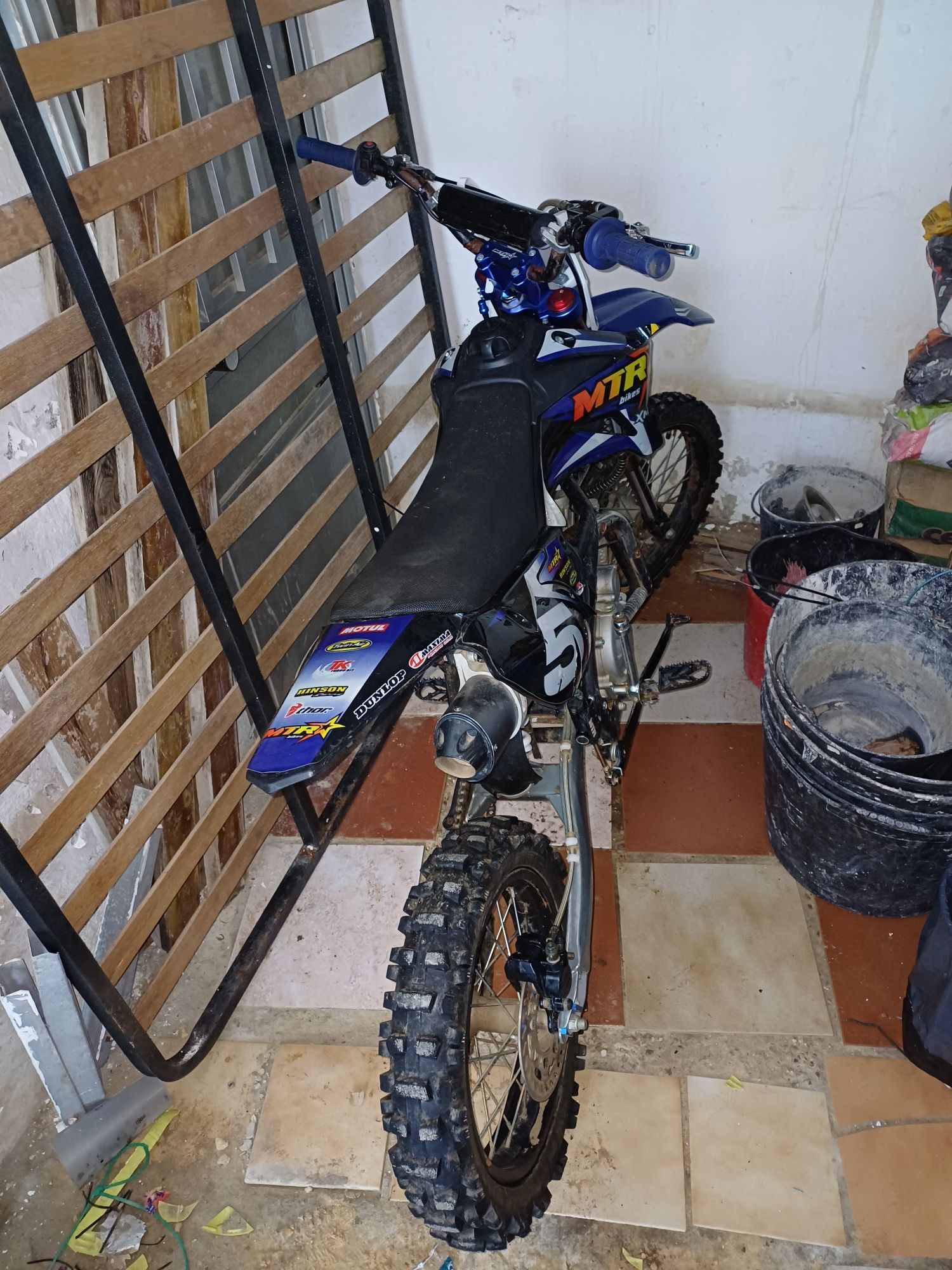 Vendo/troco pitbike malcor mtr 160cc