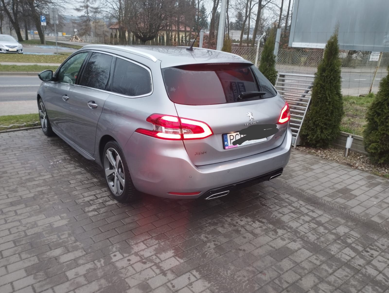 Sprzedam Peugeot 308 GT Line + GRATIS komplet opon zimowych