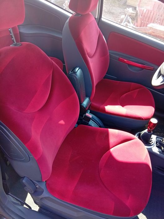 Fotele Siedzenia Citroen C2