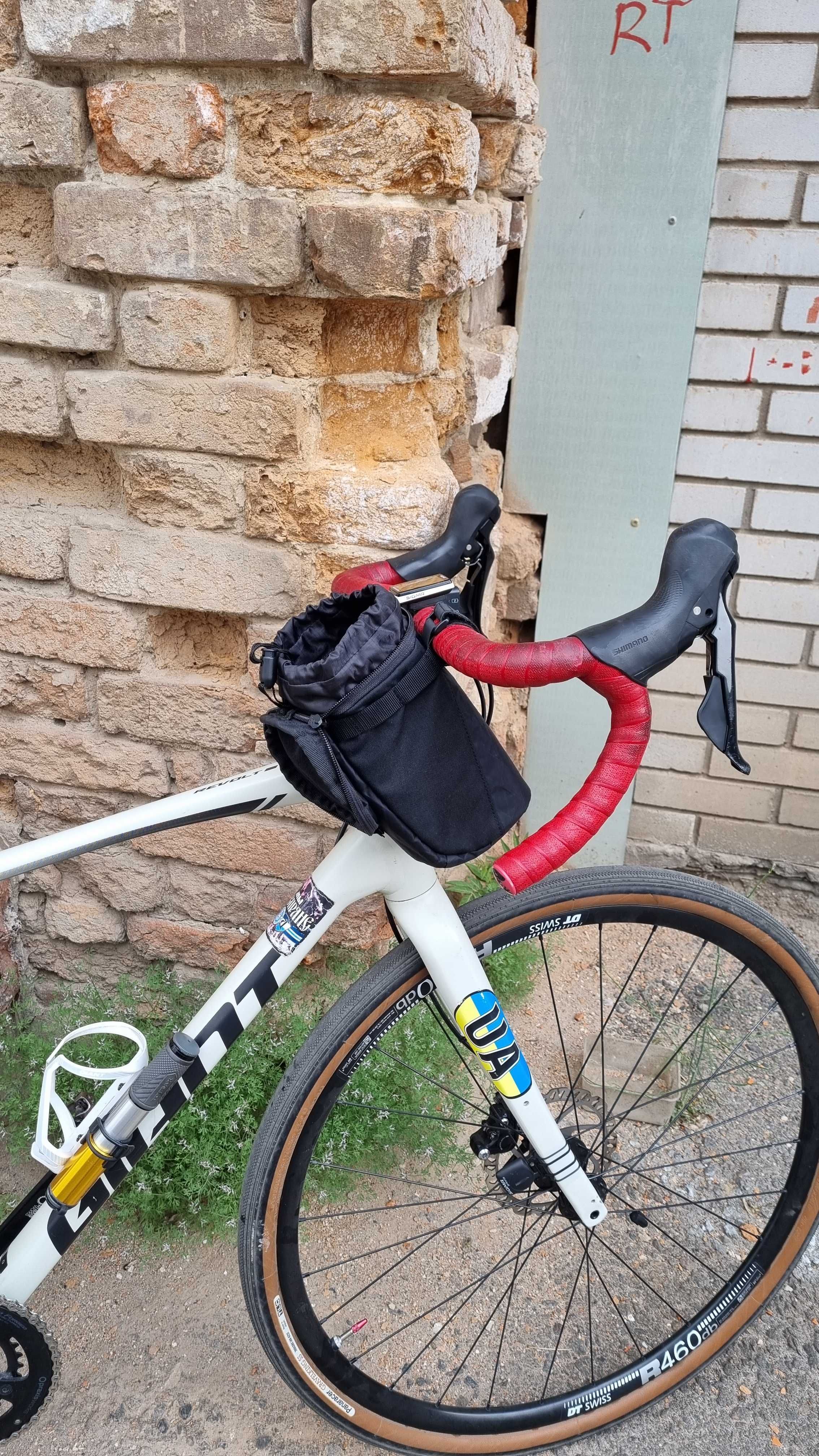 Велосумка на руль Tech feedbag Blackpack