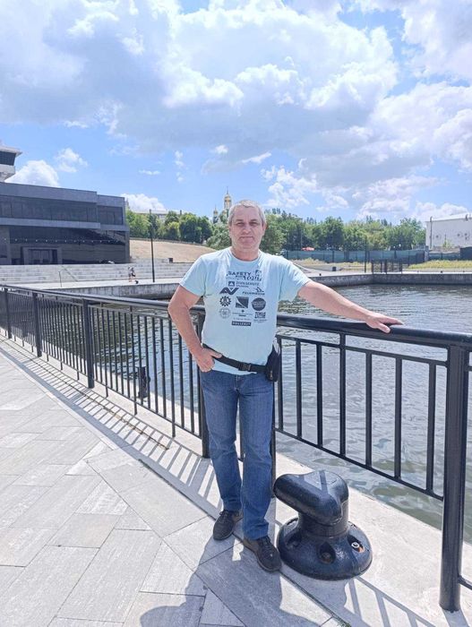 Масажист. Масаж на дому