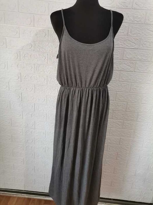 Sukienka rozmiar xl cena 30 zł