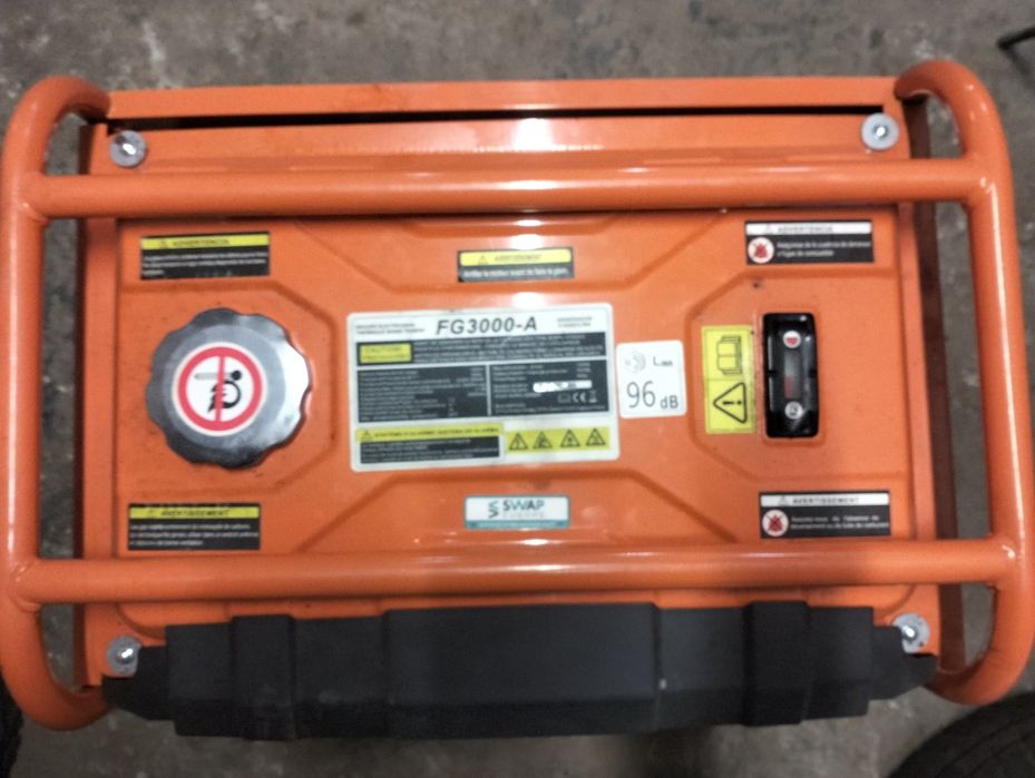 Продам генератор